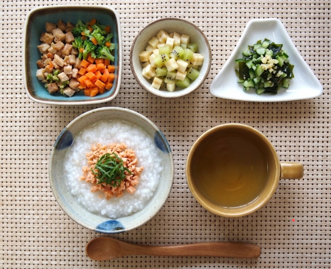 きざみ食とは？向いている人・誤嚥リスク・安全な提供方法を給食のプロが解説